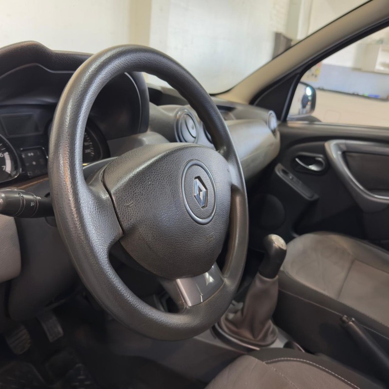 DUSTER RENAULT DUSTER 1.6 TECH ROAD DYNAMIQUE 4X2 16V FLEX 4P MANUAL - 2014 - CAXIAS DO SUL