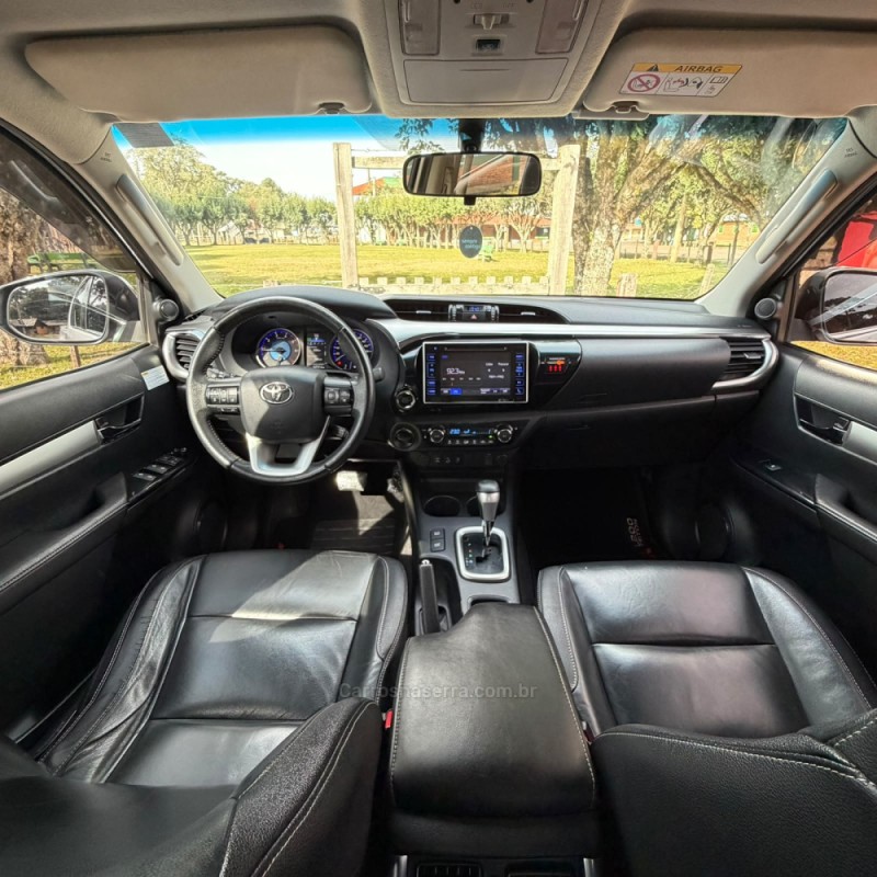 HILUX 2.8 SRX 4X4 CD 16V DIESEL 4P AUTOMÁTICO - 2017 - VACARIA