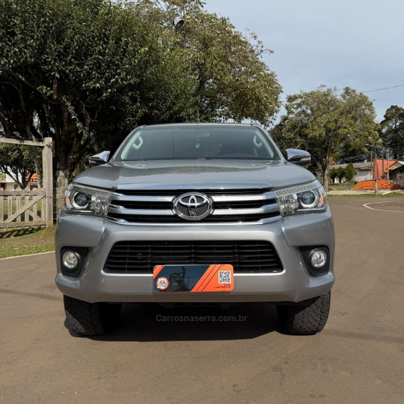 HILUX 2.8 SRX 4X4 CD 16V DIESEL 4P AUTOMÁTICO - 2017 - VACARIA