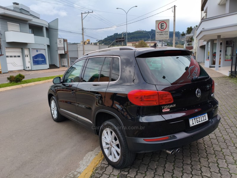 TIGUAN 2.0 TSI 16V TURBO GASOLINA 4P TIPTRONIC - 2012 - GUAPORé