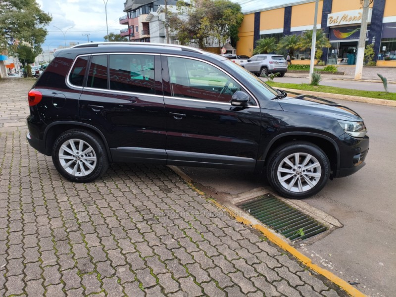 TIGUAN 2.0 TSI 16V TURBO GASOLINA 4P TIPTRONIC - 2012 - GUAPORé