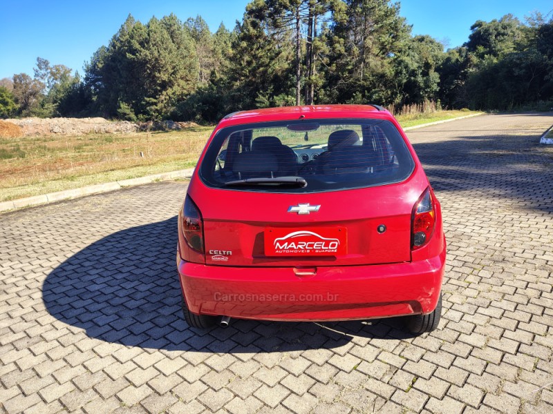CELTA 1.0 MPFI LT 8V FLEX 4P MANUAL - 2012 - GUAPORé