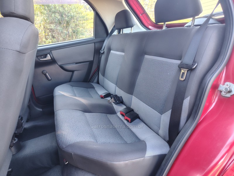 CELTA 1.0 MPFI LT 8V FLEX 4P MANUAL - 2012 - GUAPORé