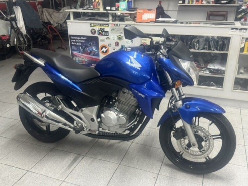 cb 300r  2012 garibaldi