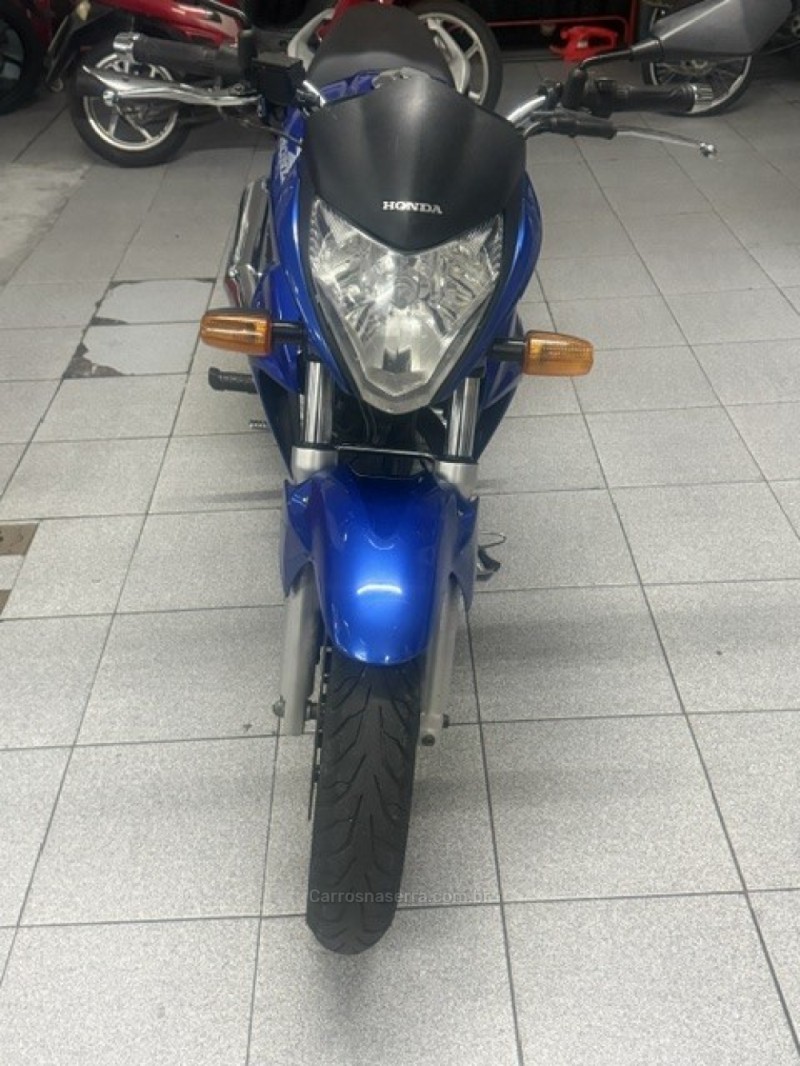 CB 300R  - 2012 - GARIBALDI