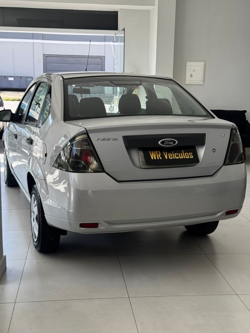 FIESTA 1.6 ROCAM SEDAN 8V FLEX 4P MANUAL - 2012 - BENTO GONçALVES