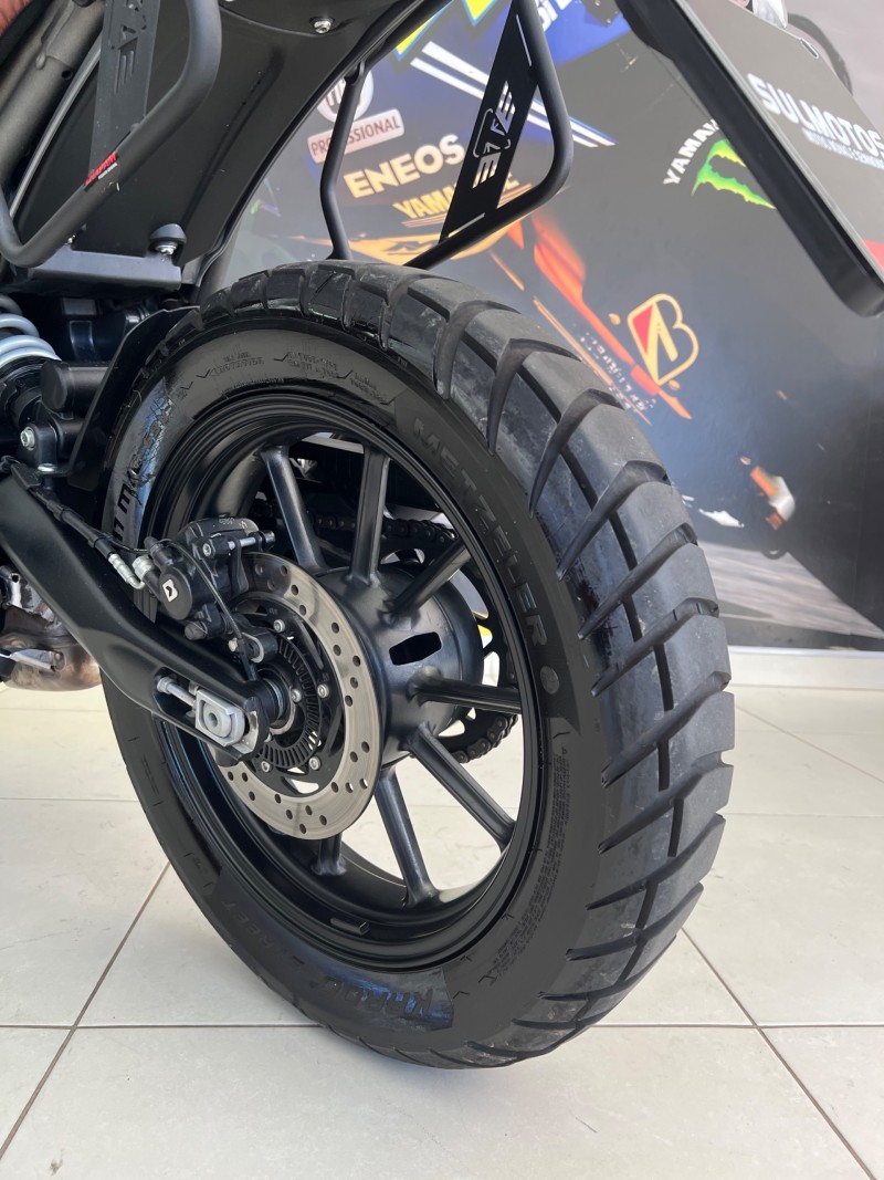 STREET SCRAMBLER  - 2025 - PASSO FUNDO