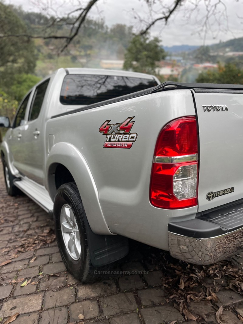 HILUX 3.0 SRV 4X4 CD 16V TURBO INTERCOOLER DIESEL 4P AUTOMÁTICO - 2012 - BENTO GONçALVES