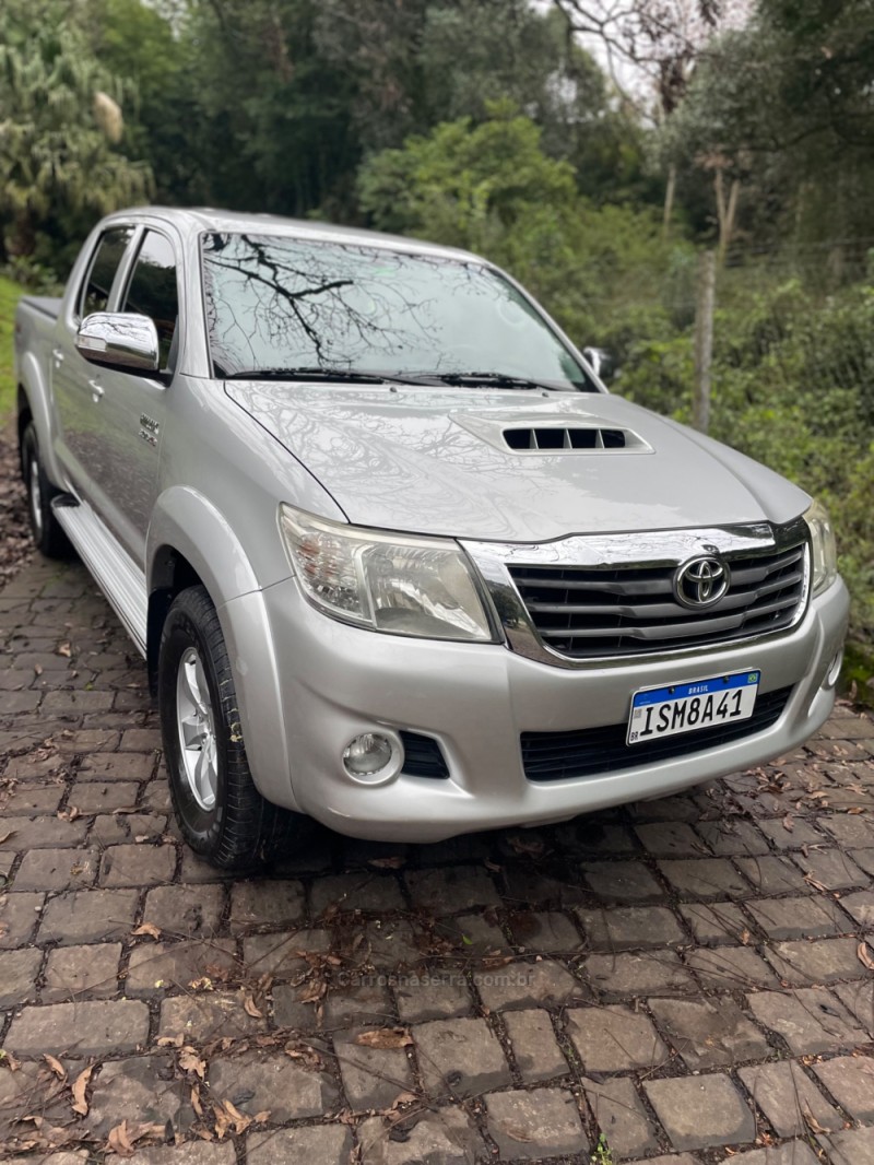 HILUX 3.0 SRV 4X4 CD 16V TURBO INTERCOOLER DIESEL 4P AUTOMÁTICO - 2012 - BENTO GONçALVES