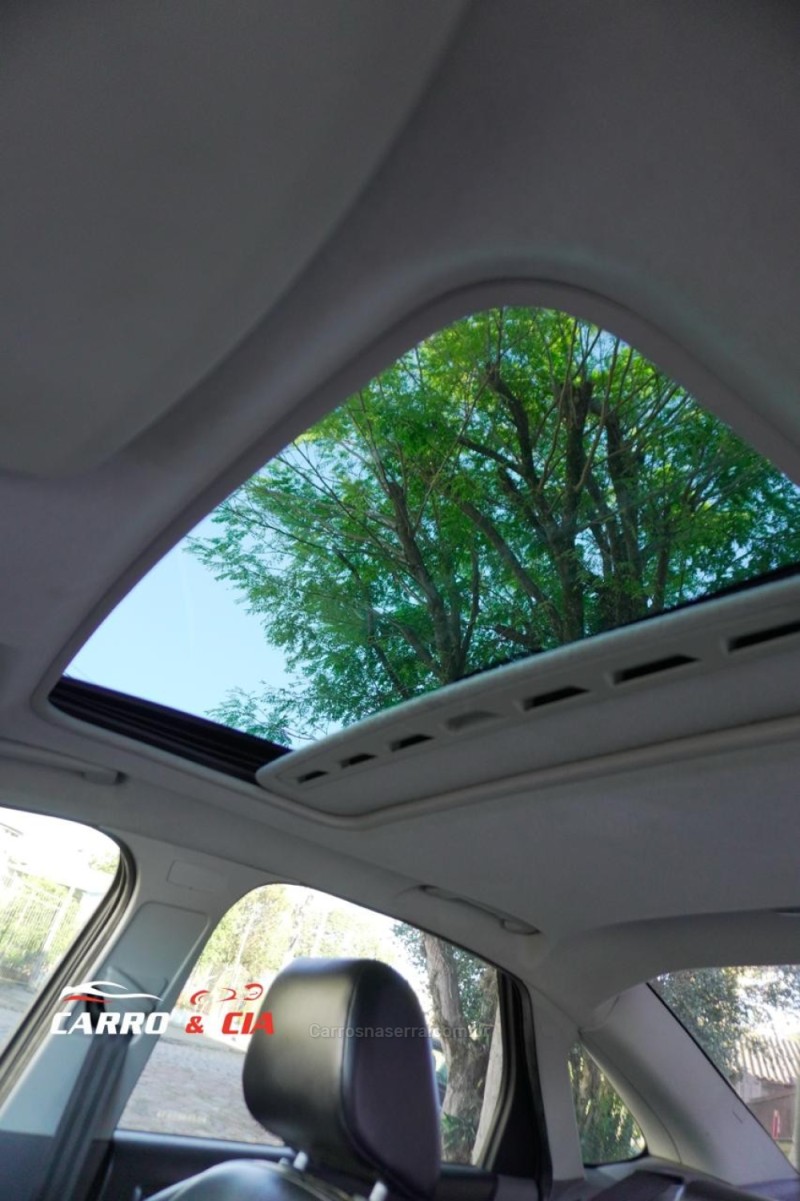 FOCUS 2.0 TITANIUM SEDAN 16V FLEX 4P AUTOMÁTICO - 2013 - SANTA CRUZ DO SUL