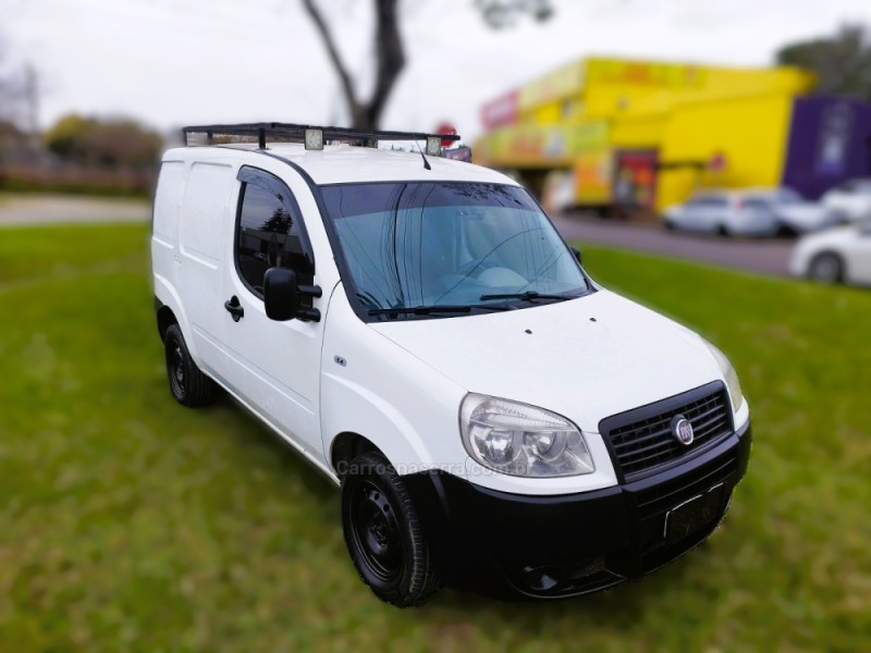 DOBLÓ 1.4 MPI FIRE 8V FLEX 4P MANUAL - 2013 - NOVO HAMBURGO