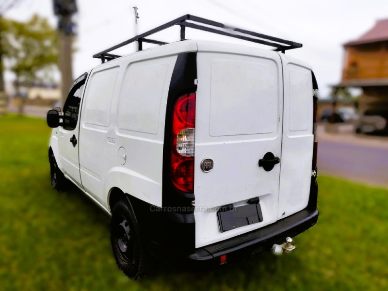 DOBLÓ 1.4 MPI FIRE 8V FLEX 4P MANUAL - 2013 - NOVO HAMBURGO