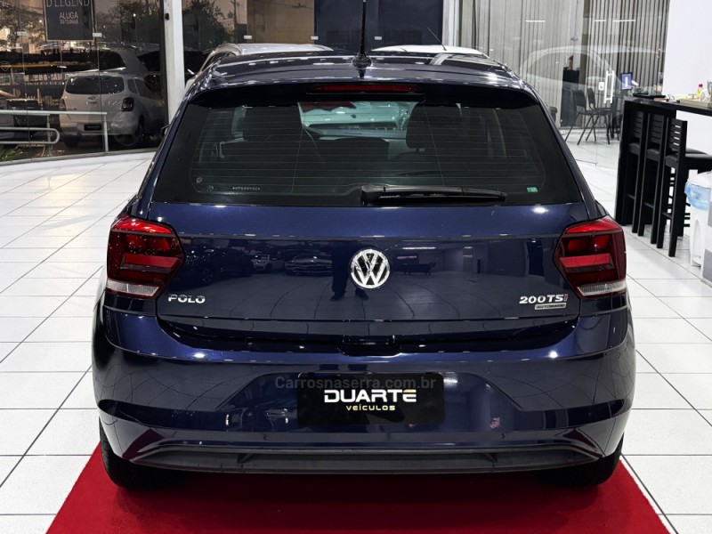 POLO 1.0	200 TSI HIGHLINE AUTOMÁTICO  - 2019 - PORTO ALEGRE