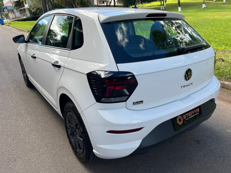 POLO 1.0 MPI TRACK 4P MANUAL - 2025 - FELIZ