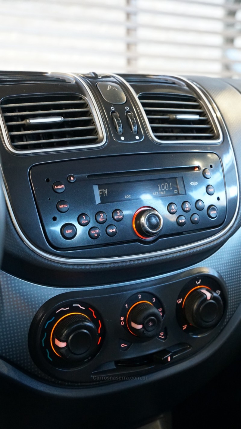 SIENA 1.4 MPI ATTRACTIVE 8V FLEX 4P MANUAL - 2013 - LAJEADO