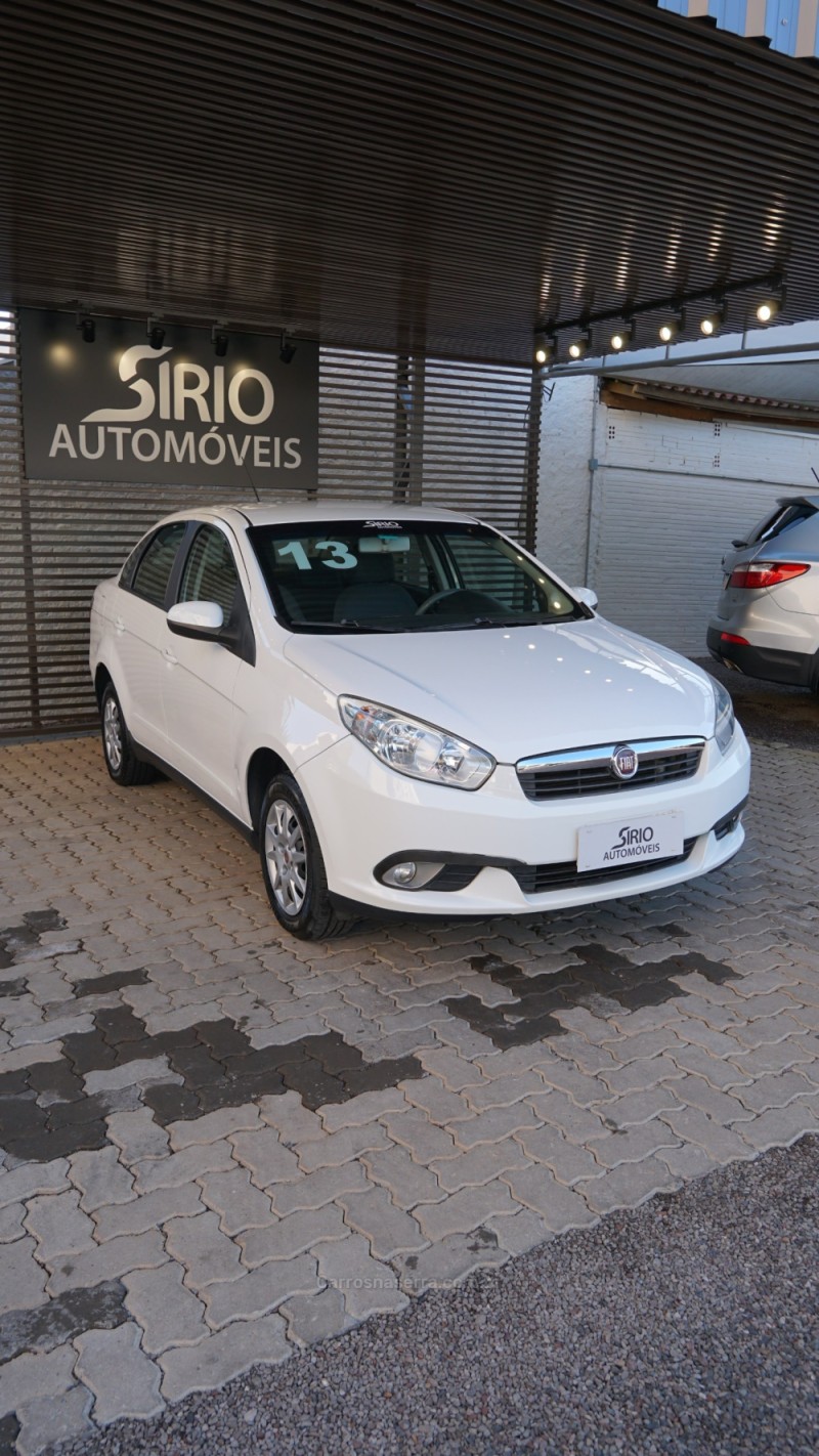 SIENA 1.4 MPI ATTRACTIVE 8V FLEX 4P MANUAL - 2013 - LAJEADO