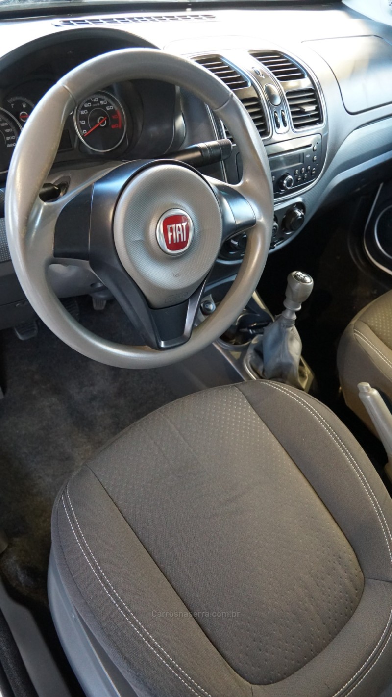 SIENA 1.4 MPI ATTRACTIVE 8V FLEX 4P MANUAL - 2013 - LAJEADO