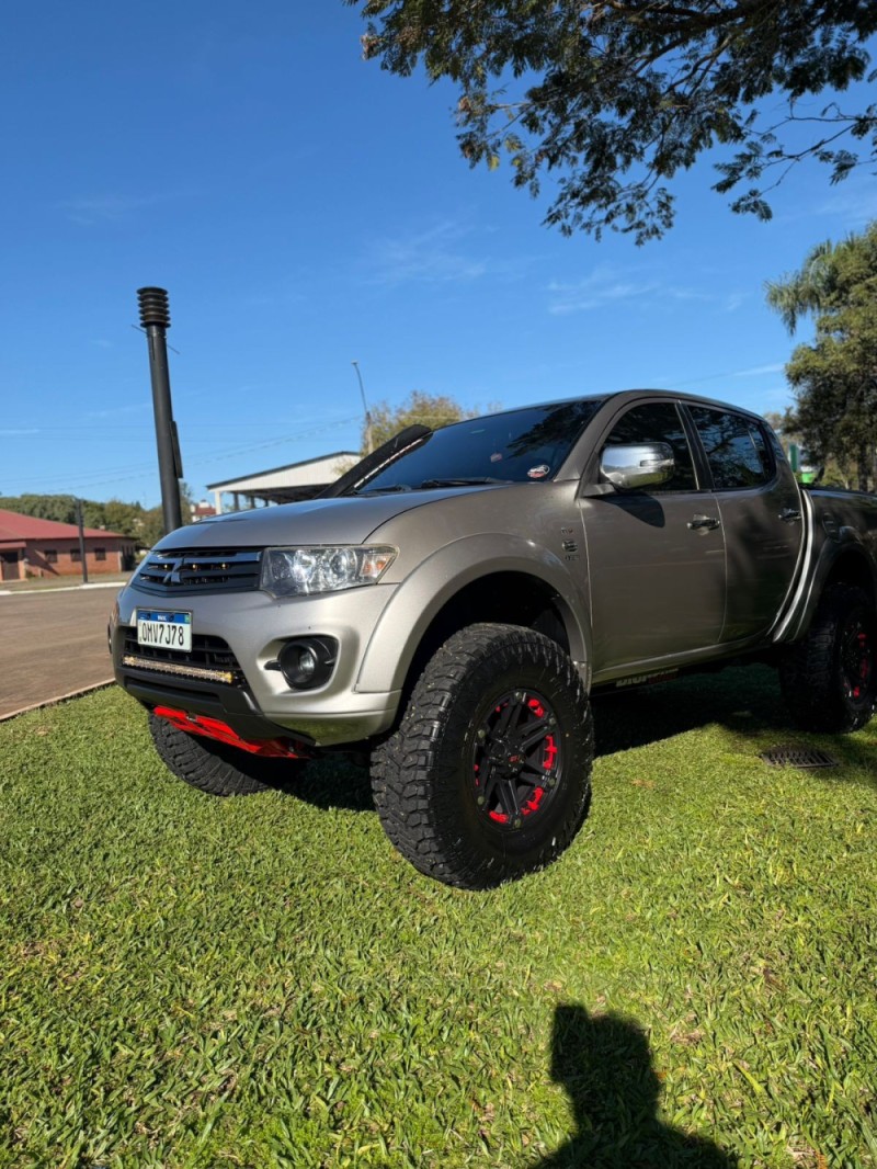 L200 TRITON 3.2 HPE 4X4 CD 16V TURBO INTERCOOLER DIESEL 4P AUTOMÁTICO - 2015 - BROCHIER