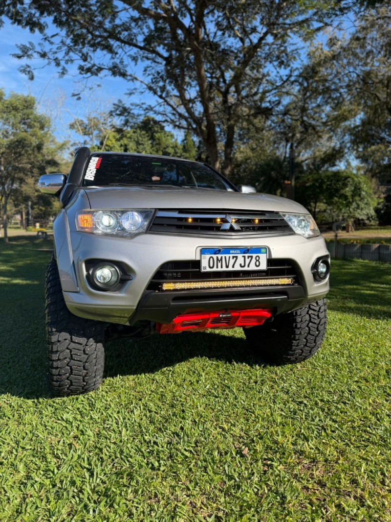 L200 TRITON 3.2 HPE 4X4 CD 16V TURBO INTERCOOLER DIESEL 4P AUTOMÁTICO - 2015 - BROCHIER