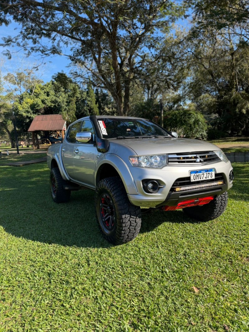 L200 TRITON 3.2 HPE 4X4 CD 16V TURBO INTERCOOLER DIESEL 4P AUTOMÁTICO - 2015 - BROCHIER