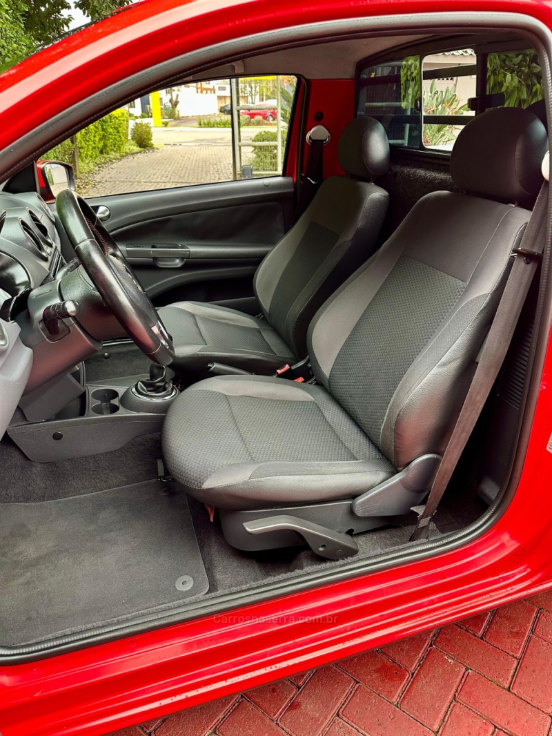 SAVEIRO 1.6 MI TRENDLINE CS 8V FLEX 2P MANUAL - 2015 - ROLANTE