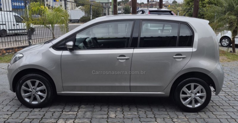 UP 1.0 MPI MOVE UP 12V FLEX 4P MANUAL - 2015 - CAXIAS DO SUL