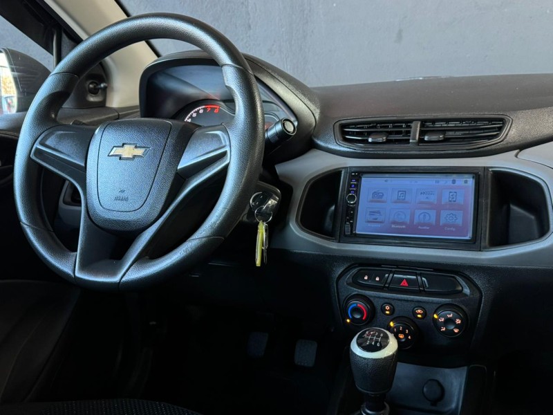 PRISMA 1.0 MPFI JOY 8V FLEX 4P MANUAL - 2017 - CAXIAS DO SUL