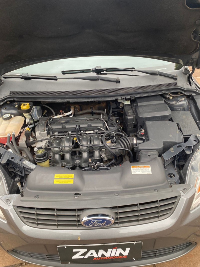 FOCUS 1.6 8V FLEX 4P MANUAL - 2013 - SANANDUVA
