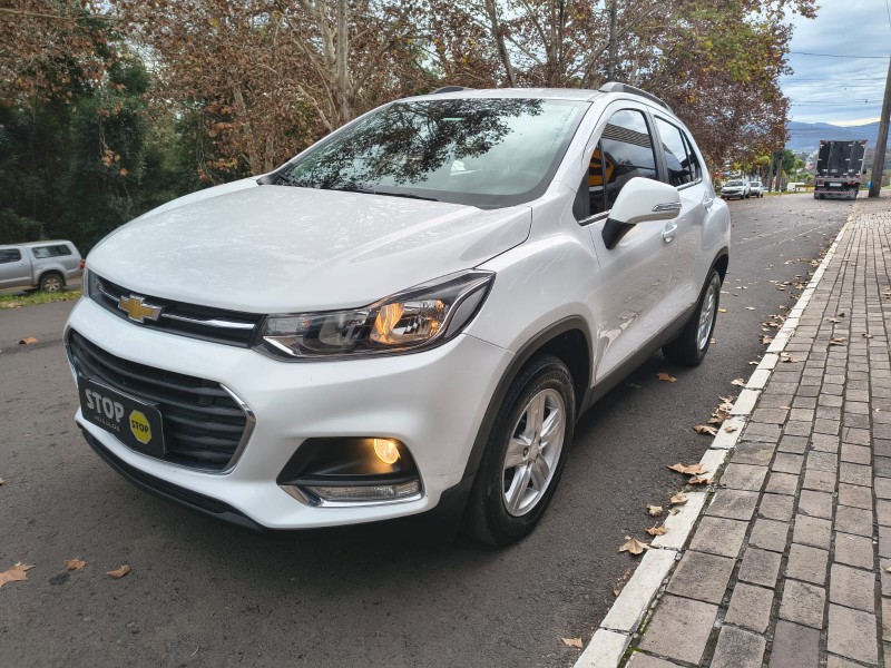 TRACKER 1.4 16V TURBO FLEX LT AUTOMÁTICO - 2018 - DOIS IRMãOS