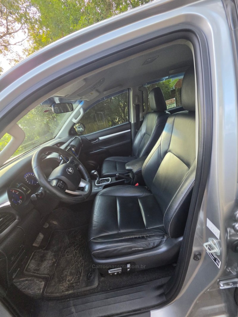 HILUX 2.7 SRV 4X4 CD 16V FLEX 4P AUTOMÁTICO - 2017 - IVOTI