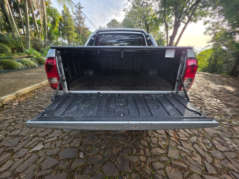 HILUX 2.7 SRV 4X4 CD 16V FLEX 4P AUTOMÁTICO - 2017 - IVOTI