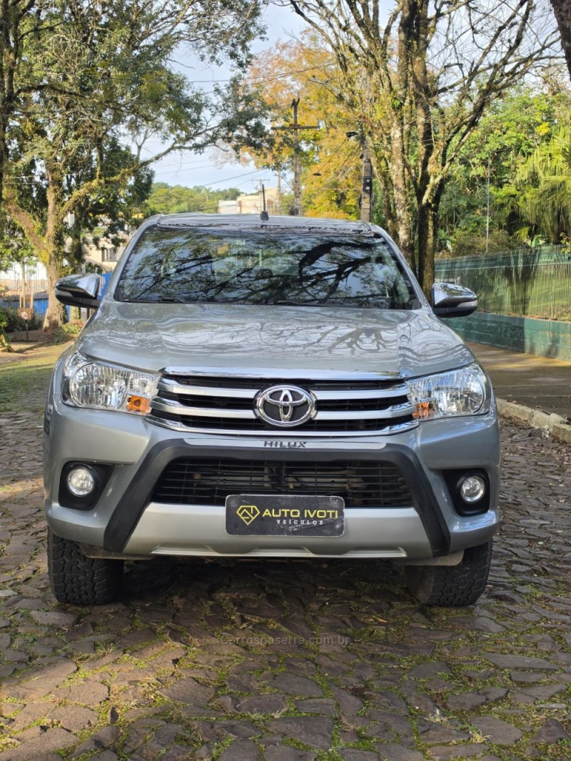HILUX 2.7 SRV 4X4 CD 16V FLEX 4P AUTOMÁTICO - 2017 - IVOTI