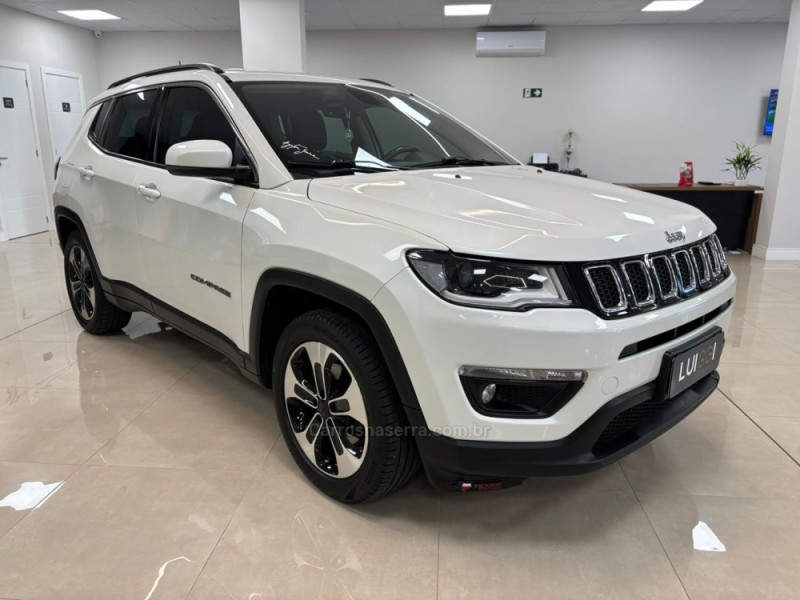 COMPASS 2.0 16V FLEX LONGITUDE AUTOMÁTICO - 2018 - CARLOS BARBOSA