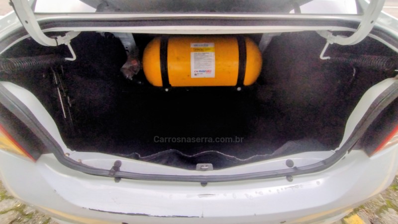 LOGAN 1.6 EXPRESSION 8V FLEX 4P MANUAL - 2017 - CAXIAS DO SUL