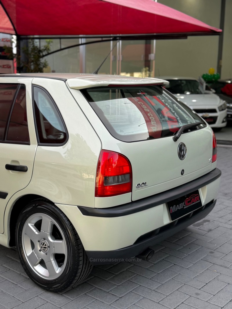 GOL 2.0 MI 8V GASOLINA 4P MANUAL G.III - 2002 - ESTâNCIA VELHA