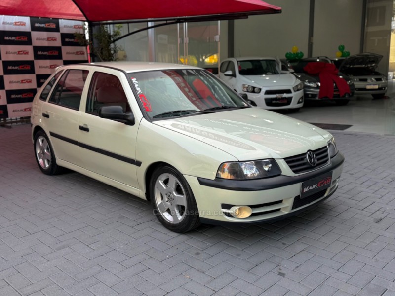 GOL 2.0 MI 8V GASOLINA 4P MANUAL G.III - 2002 - ESTâNCIA VELHA