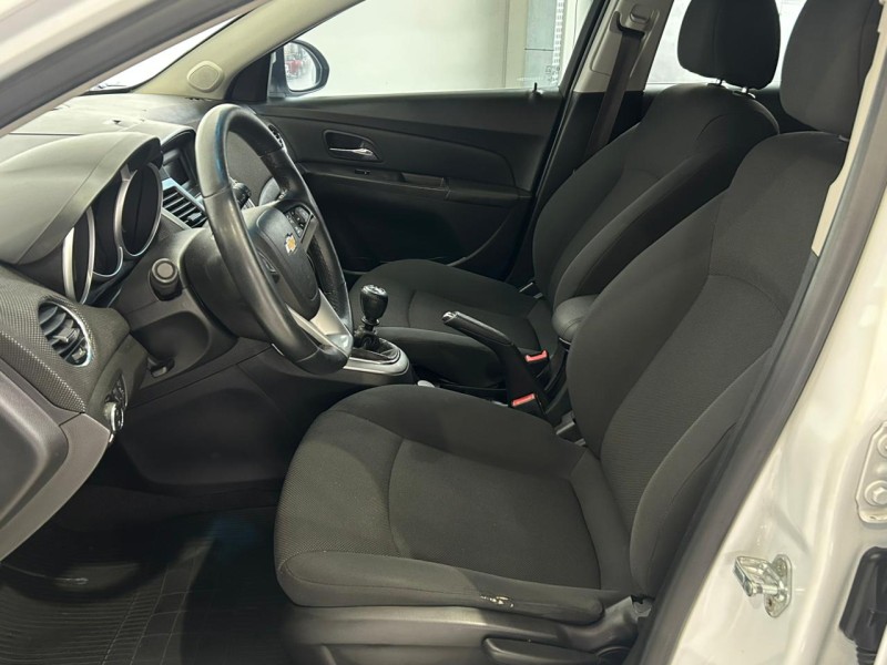 CRUZE 1.8 LT SPORT6 16V FLEX 4P MANUAL - 2014 - CAXIAS DO SUL