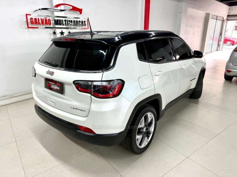 COMPASS 2.0 16V FLEX LIMITED AUTOMÁTICO - 2017 - CAXIAS DO SUL