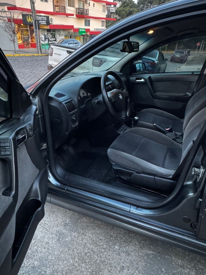 ASTRA 2.0 MPFI ELEGANCE SEDAN 8V FLEX 4P MANUAL - 2006 - SãO FRANCISCO DE PAULA