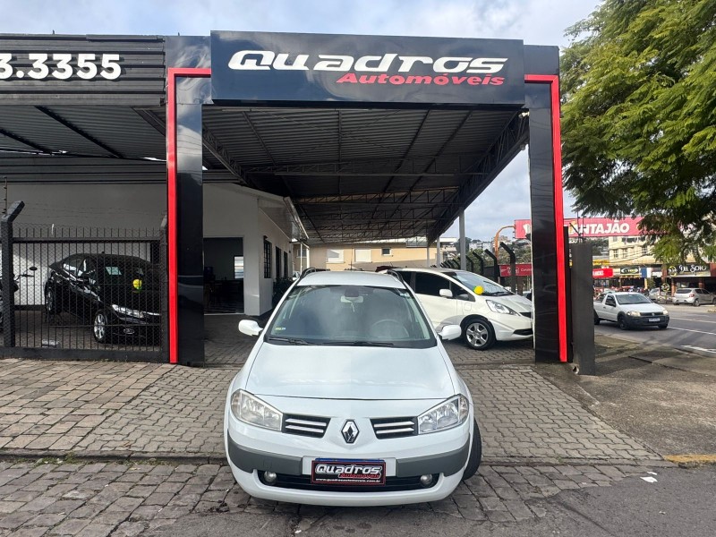 MÉGANE 1.6 DYNAMIQUE 16V FLEX 4P MANUAL - 2013 - CAXIAS DO SUL