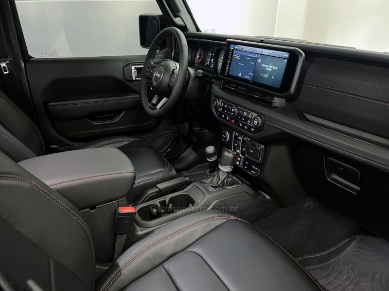 WRANGLER 2.0 RUBICON 4X4 AT8 16V GASOLINA 4P AUTOMÁTICO - 2025 - FLORES DA CUNHA