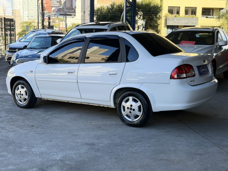 CLASSIC 1.0 MPFI LS 8V FLEX 4P MANUAL - 2013 - CAXIAS DO SUL