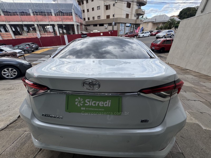 COROLLA 2.0 XEI 16V FLEX 4P AUTOMÁTICO - 2025 - GARIBALDI