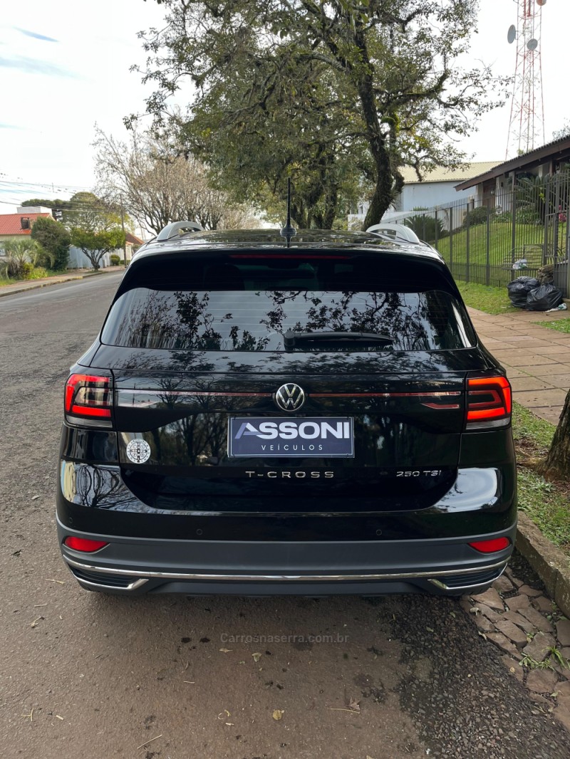 T-CROSS 1.4 HIGHLINE TSI 16V FLEX 4P AUTOMÁTICO - 2023 - ERECHIM