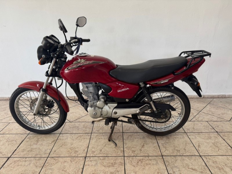 CG 125 TITAN - 2004 - GARIBALDI