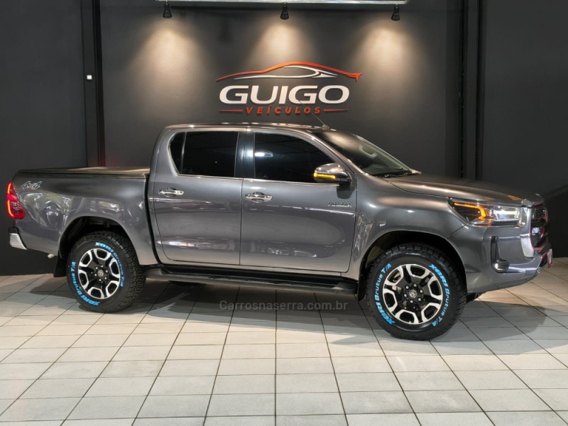 HILUX 2.8 SRX 4X4 CD 16V DIESEL 4P AUTOMÁTICO - 2022 - NOVO HAMBURGO