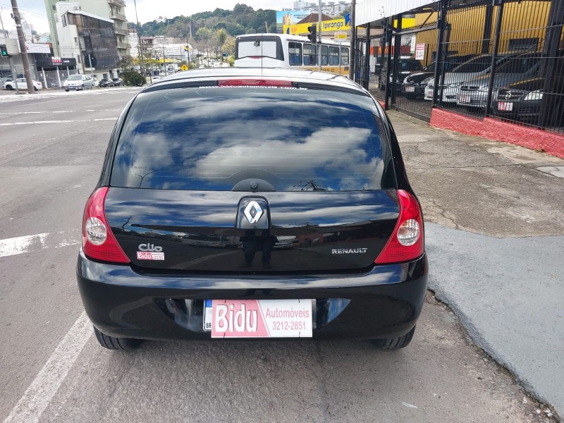 CLIO 1.0 CAMPUS 16V FLEX 4P MANUAL - 2011 - CAXIAS DO SUL