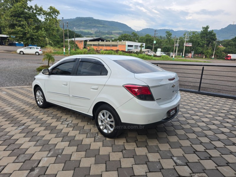 PRISMA 1.4 MPFI LTZ 8V FLEX 4P MANUAL - 2014 - ENCANTADO
