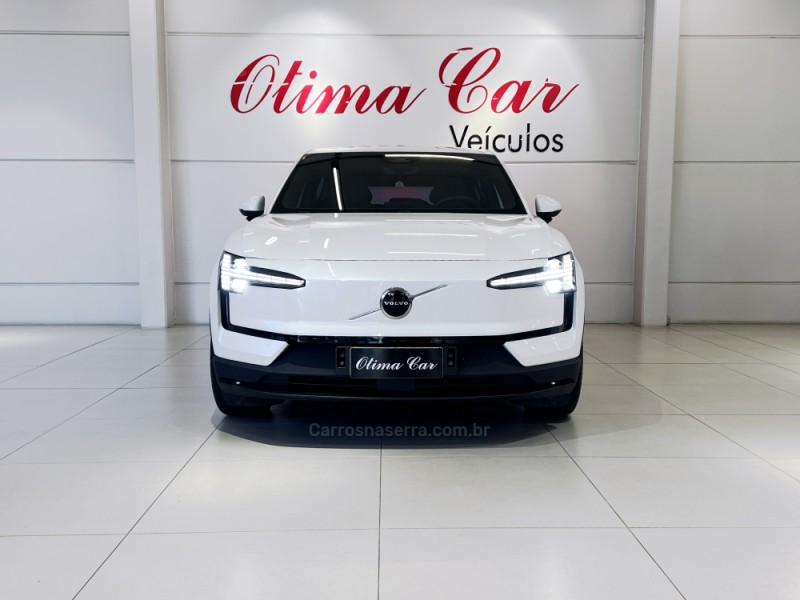 EX30 CORE EXTENDED RANGE - 2024 - FLORES DA CUNHA