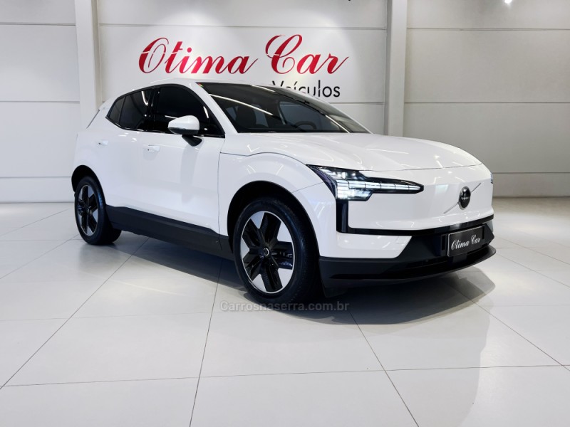 EX30 CORE EXTENDED RANGE - 2024 - FLORES DA CUNHA
